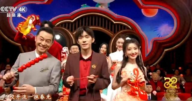 杨紫、杨幂、赵丽颖、唐嫣、易烊千玺、张艺兴、哪吒