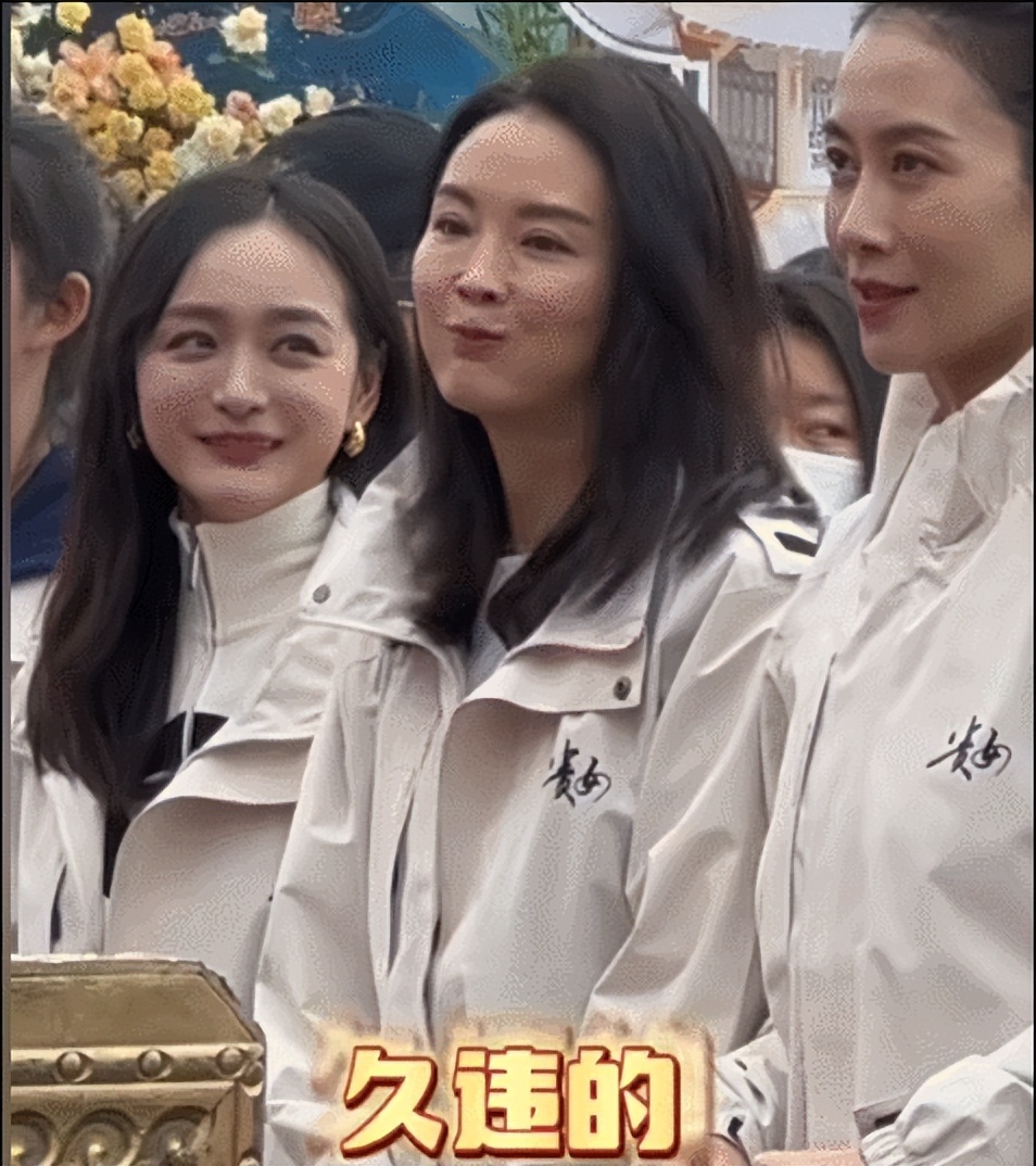 这一次,将50岁王艳的尴尬境况,展现得淋漓尽致