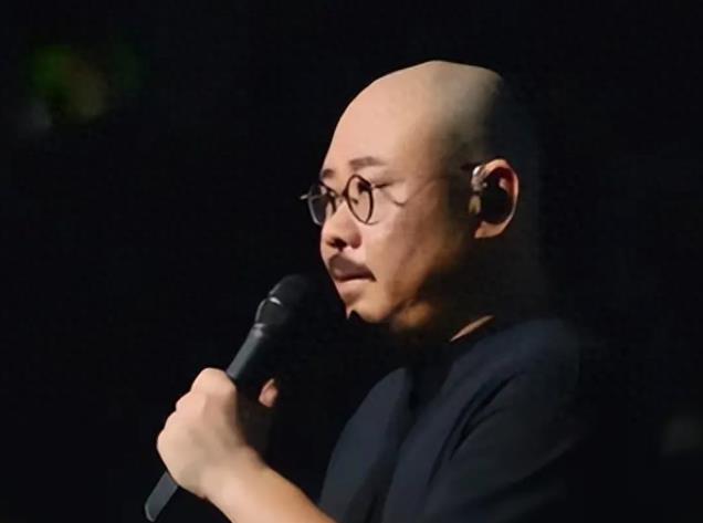 刀郎又陷抄袭争议，郭志凯王金兰身份被扒，难怪云朵最近不发声了