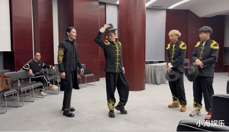 向佐回应打李小龙模仿者,发彩排视频证清白,称自己的善意被利用