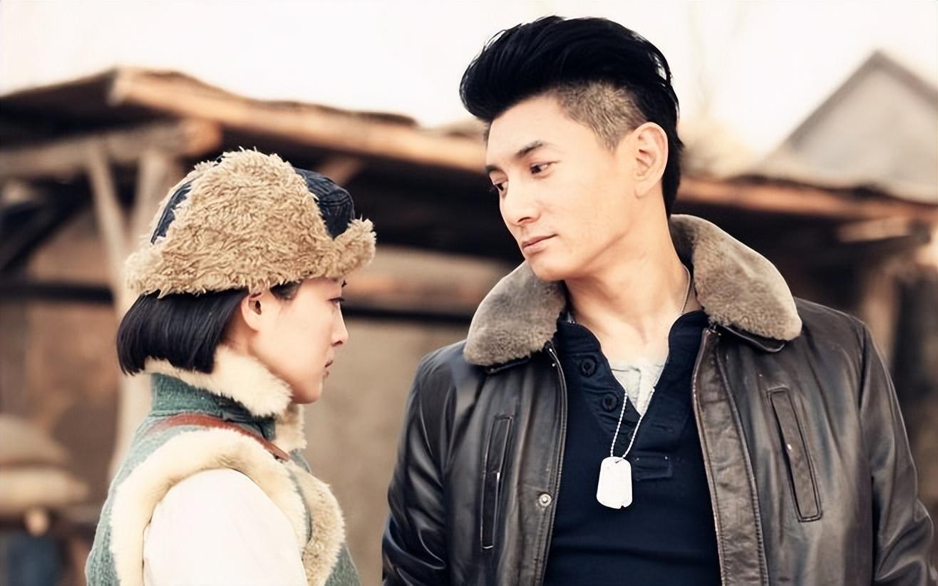 涂发胶抹口红，打仗住酒店，这些抗日剧，对得起以前的战士吗？