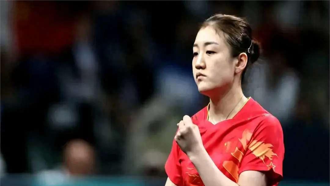 精致的美甲和粗糙的掌心，是孙颖莎不够努力？还是陈梦运气太好了