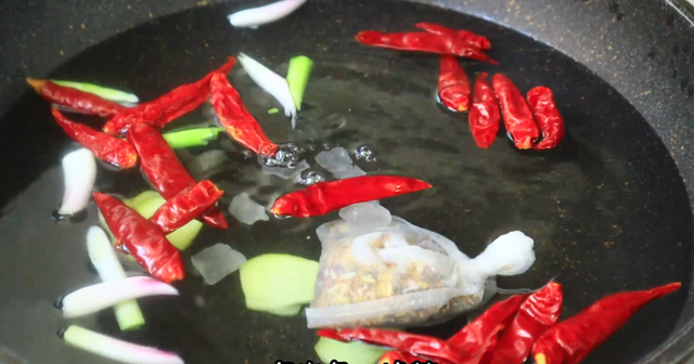 未来20天，提醒女人：多吃“养血四宝”，别心疼花钱，越吃越年轻