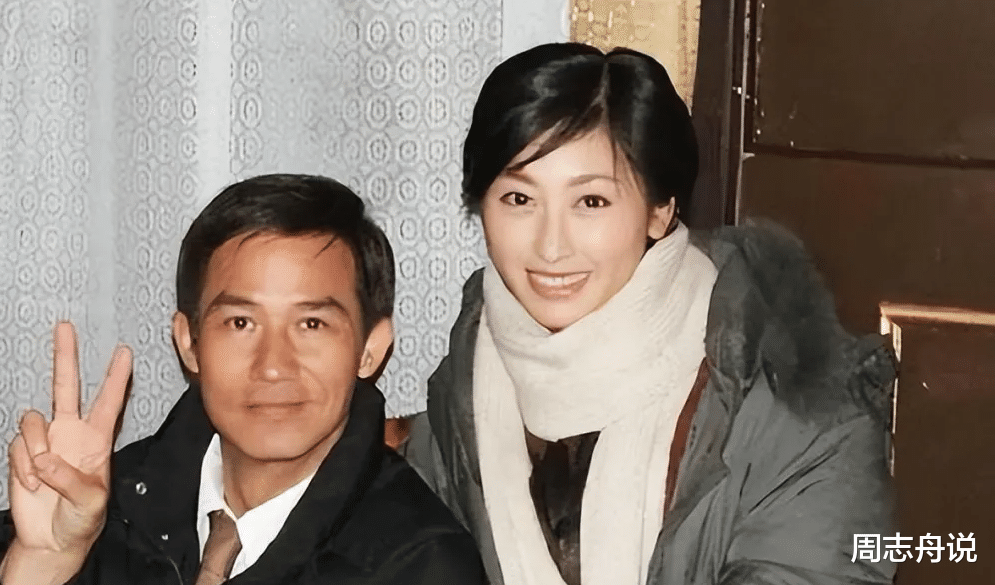 反派专业户李子雄:与原配婚姻破裂离婚,二婚娶了张铁林前任