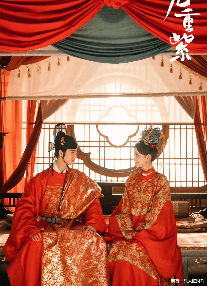 《九重紫》了解纪咏的前世今生,便明白他对窦昭的守护和救赎,究竟有多难得