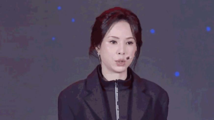 李若彤活成了她想要的样子，58岁状态依旧，姑姑永远风华绝代