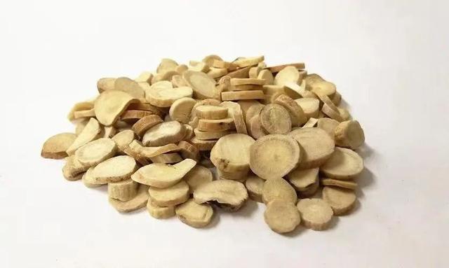 头晕眼花,多是肝血亏虚,一个中成药,帮你大补肝血