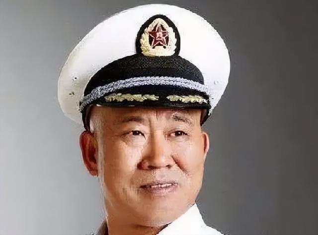 他是国家一级演员,因嘴歪演了一辈子坏人,女儿是我们熟悉的她