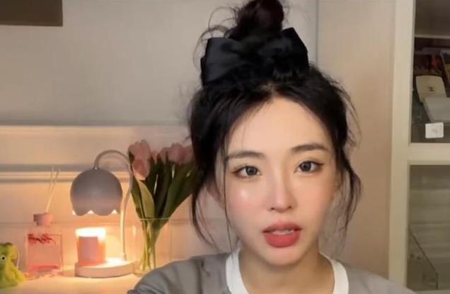 百万网红谢欣桐被曝出轨，大量聊天记录流出，人设崩塌或成定局