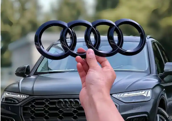 奥迪又一“王炸”SUV，狂降10万多，跌到12.3万，值得考虑吗？