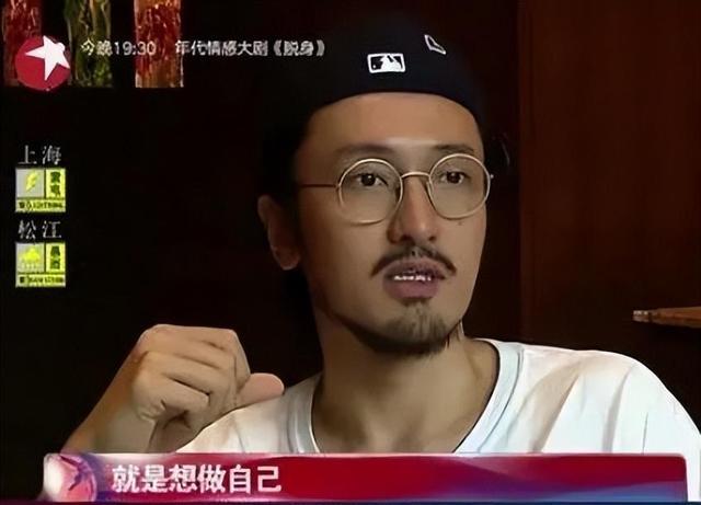 过气明星有多惨？农村走穴，摆摊还债，而他哭穷：卡里只剩100万