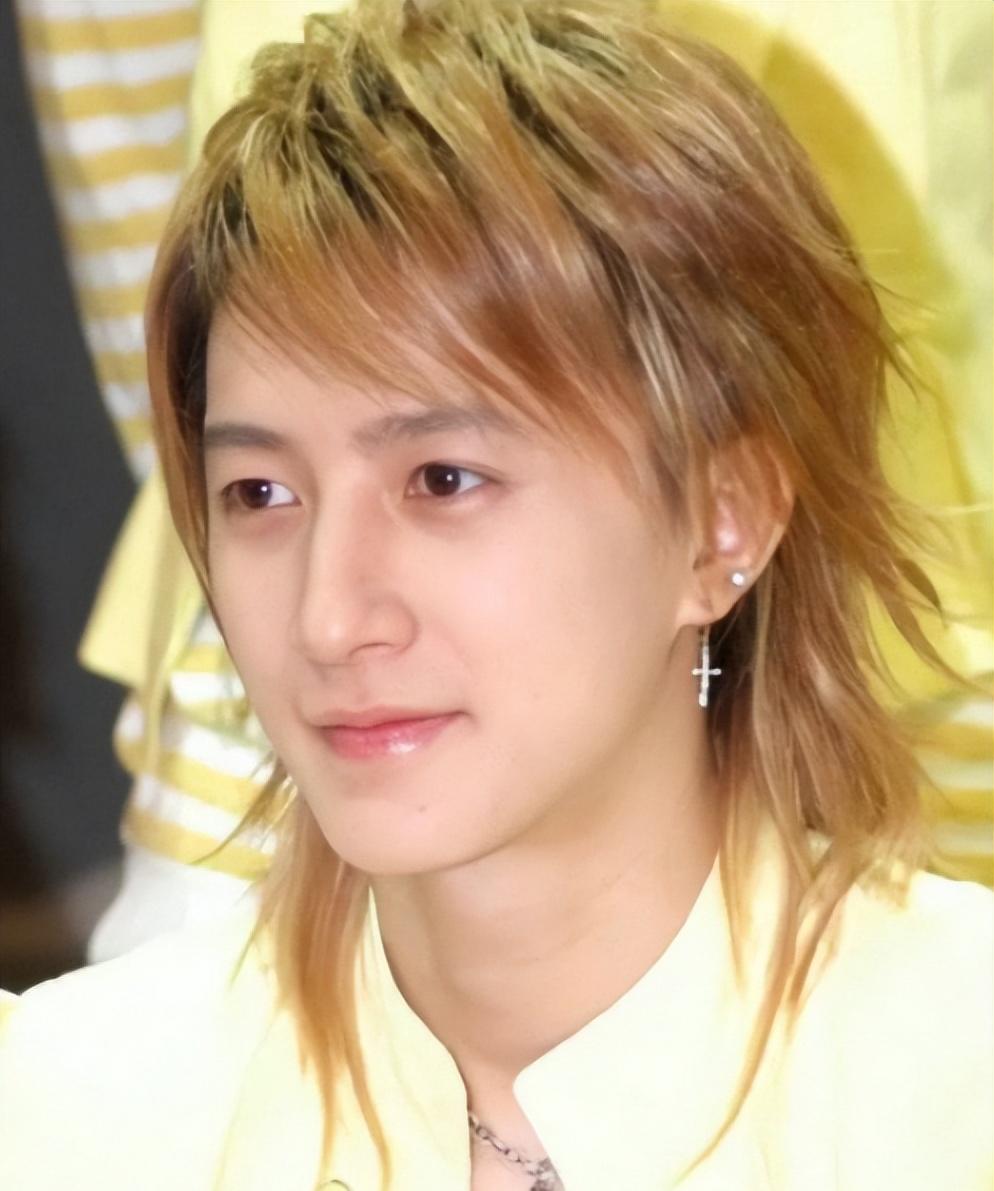 韩庚:过气爱豆?不,是N个当红爱豆背后的老板!