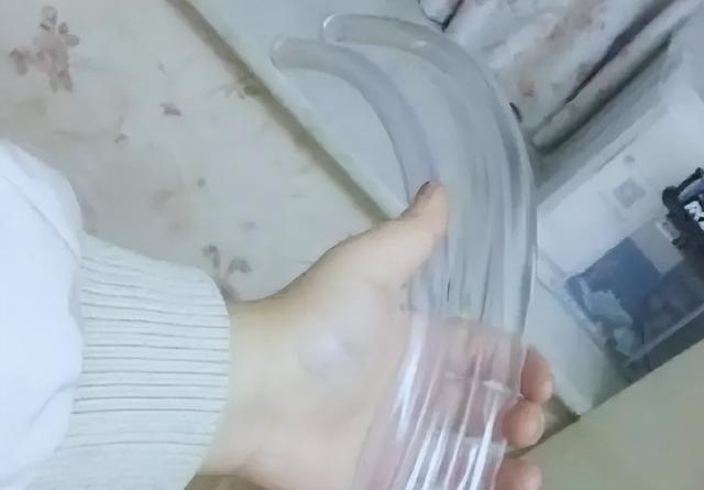 女大学生把30厘米“兔兔管”插入体内:上瘾行为,害了多少人?