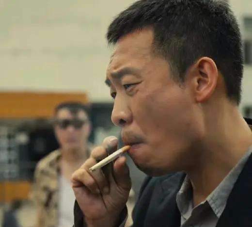 中国演艺圈，军衔大得吓人的4位明星，个个深藏不露，你认识几位