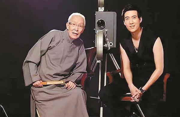 当年侯耀华怎么就挤掉牛群当大师兄?知情人:常宝华年迈不糊涂