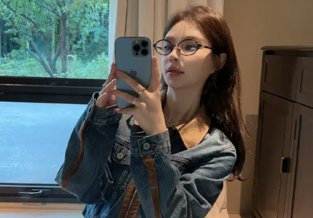 杀疯了!爆料人连发30条锤雪梨吸毒,逼王思聪陪吸,男女关系混乱