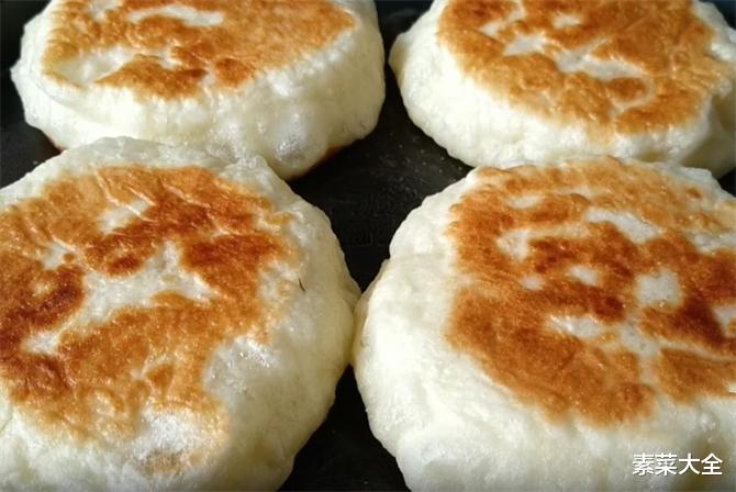 发面糖饼,一斤面,9两水,不用揉面,筷子一搅,柔软蓬松吃不够
