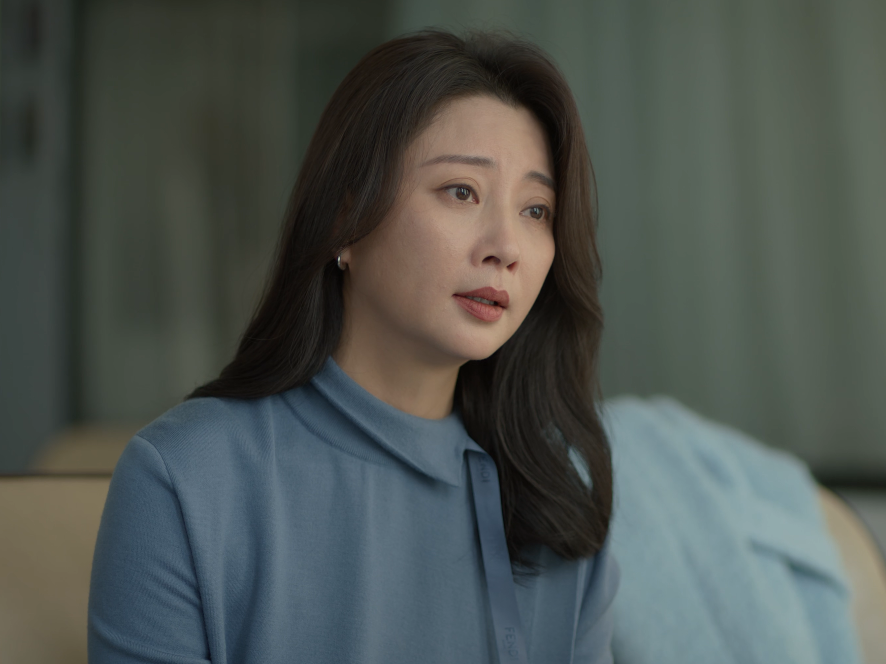 《凡人歌》告诉观众,女配角别选太惊艳的,不然女主角“上不了桌”