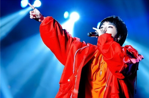 华晨宇|明明自己半瓶水，还敢冒充“资深导师”，这些“大师”别把人笑死