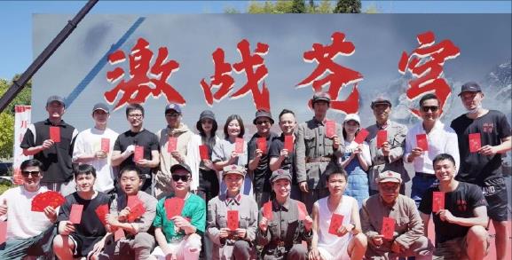 国庆开播!央八黄金档,20集红色谍战大剧来袭,有爆款潜质!