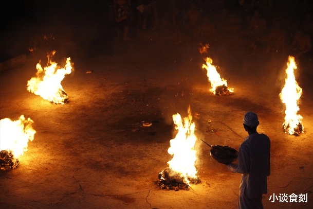 明日七月初二“天门开”,牢记:1不搬2不做3不吃4不去,传统别丢