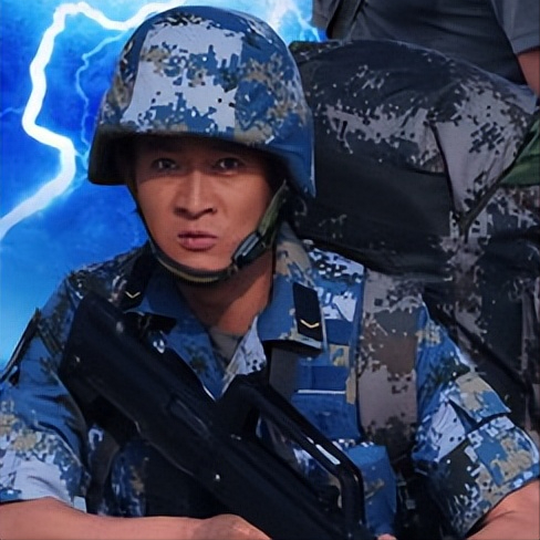 演员杨志刚：娶小师妹主动交工资，毁容后对方不离不弃，今如何