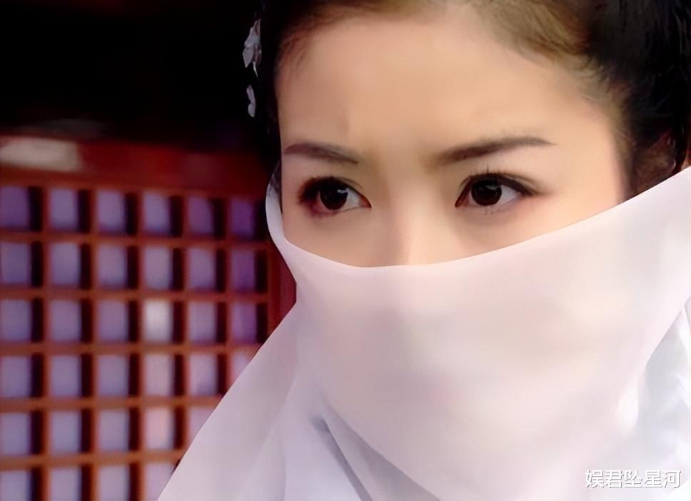 《少年白马醉春风》绝色美女太普通？剧中霸气的她年轻20岁，完全可以演玥瑶