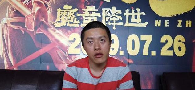 《哪吒2》导演饺子:啃老3年,作品爆火后母亲满小区炫耀自己