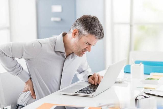 汗多，本质在于藏不住！越容易出汗，人越虚，人越虚，汗越多