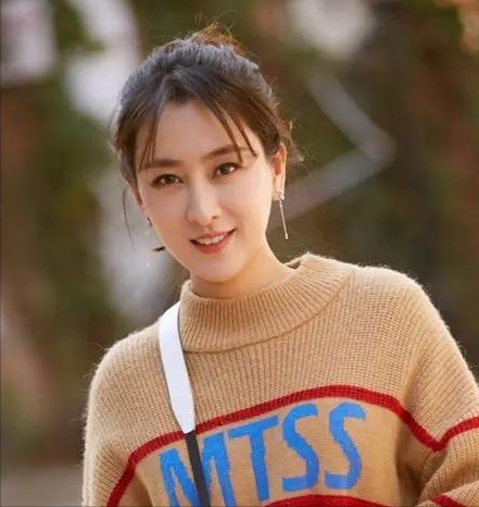 多次被爆绯闻，从“女一号”到无人问津，马苏为何会变成这样