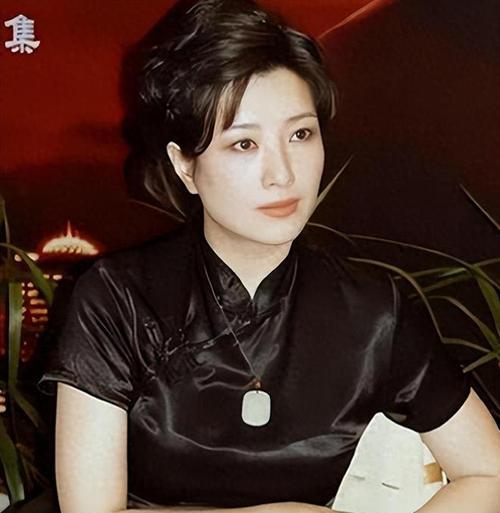 “国家一级演员”长得漂亮戏也好，为人低调不张扬，60岁婚姻成迷