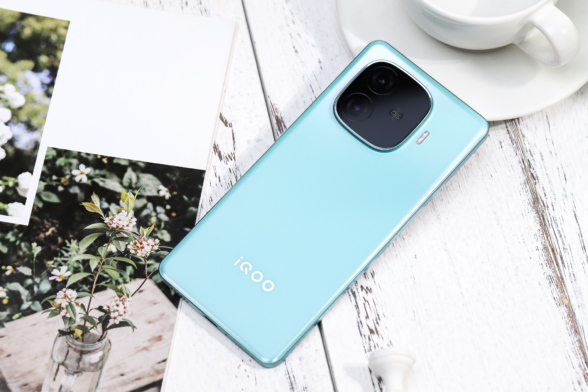 vivo的机海战术,iQOO Z9 Turbo+到底有什么不一样,值得买吗?