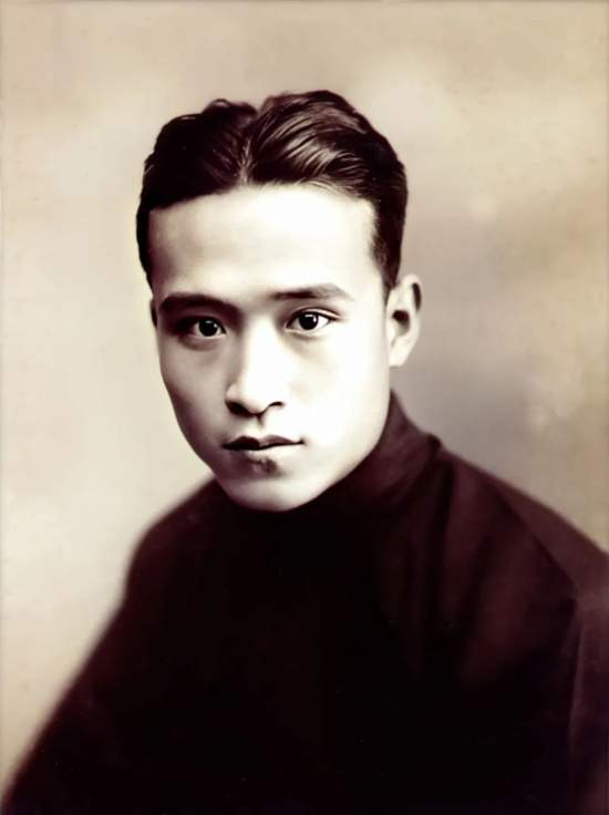 原来他早已离世!临终只留给妻子200块,妻子为其一句话守寡到老