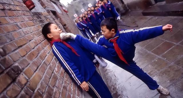 这一次，被嘲“过气”的谢苗，狠狠“打”了内娱一巴掌