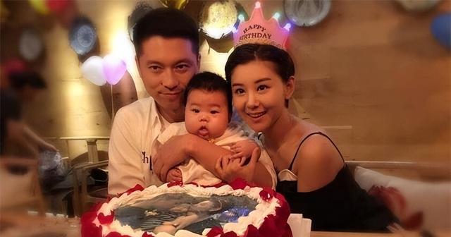 没想到,王雷41年积攒的口碑,被黄轩打回了“原形”?