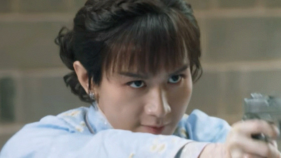 别以为塞俩馒头就叫男扮女装，这5位男星的反串，才对得起观众