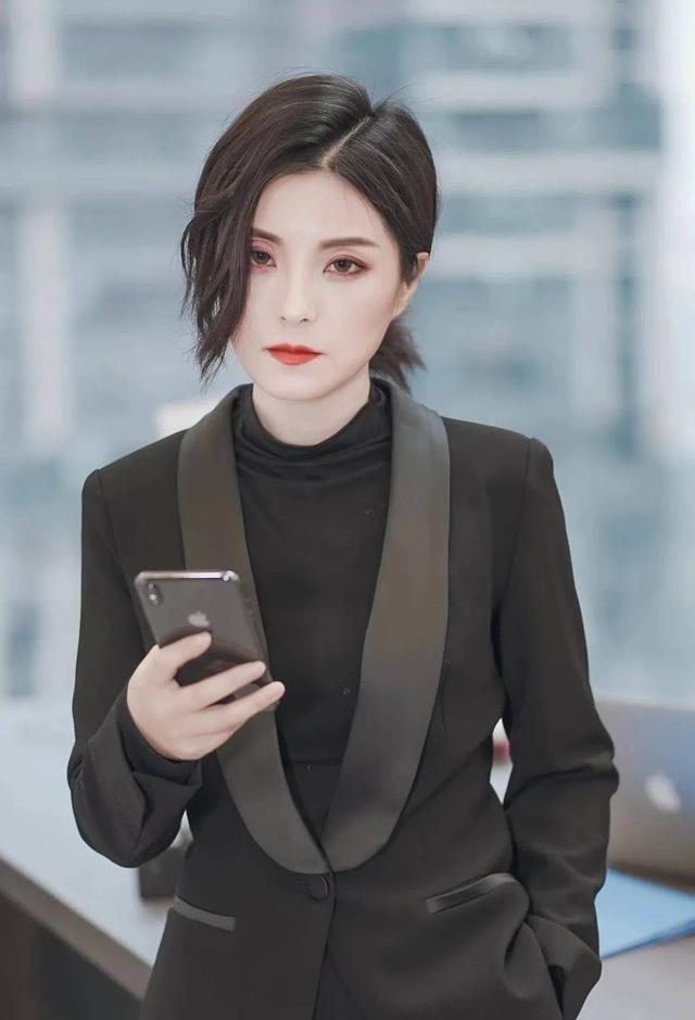 从白手起家到月入百万:女性“轻创业”成新浪潮