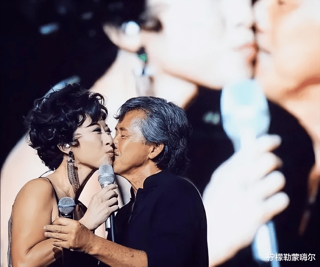 原来叶倩文的身材竟然如此炸裂,怪不得就连费玉清都想做她老公!