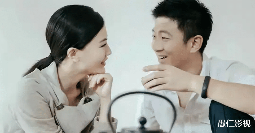 刘孜: 与富商相恋3个月闪婚,婚后生一子,丈夫一家把她宠成宝