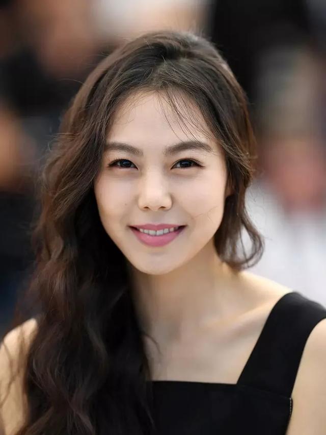 大S徐熙媛的操作是不是有点像低配版的金敏喜！