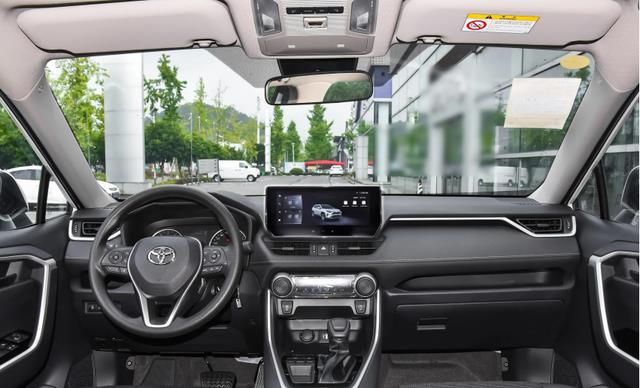 长安第四代CS75PLUS与RAV4 谁才是家庭出游的最佳搭档？