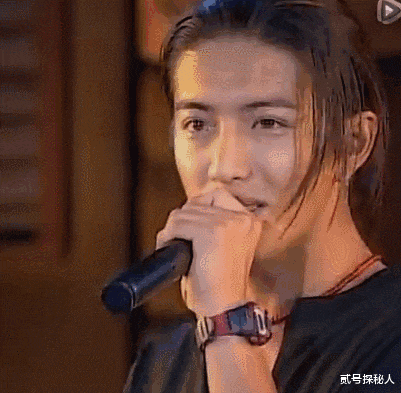 “不耐老”的7位男星,初见时惊为天人,却早早脸垮显老,太可惜