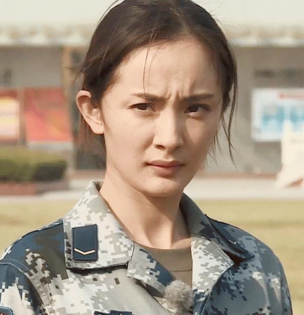 女明星卸妆大变样,陈都灵太普,梅婷熊猫眼,章子怡变无眉大侠