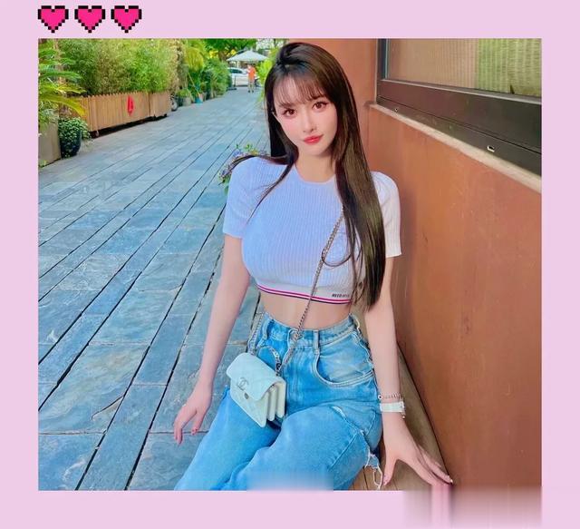 46岁冯绍峰被爆新恋情，女方疑似29岁演员周鳞嘉 曾出演飞驰人生