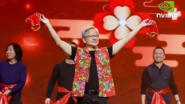 被中國(guó)制裁后，黃仁勛抵達(dá)深圳，將參加公司年會(huì)，是否逮捕扣押他