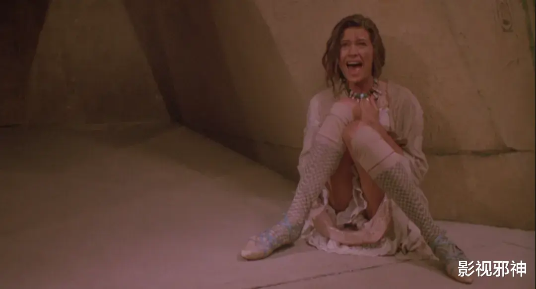 古早版「林中小屋」,尺度逆天