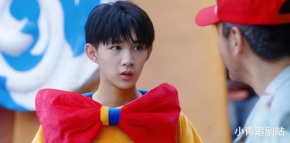 戏里有多狠，戏外就有多“惨”，《唐探2》荣梓杉才是最大的遗憾