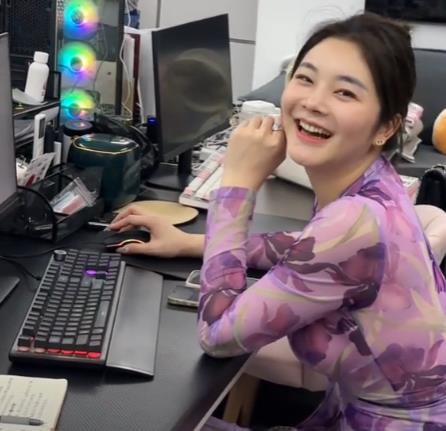劳斯莱斯女车主身份被扒：资产过亿，知名品牌老板，妥妥的女强人