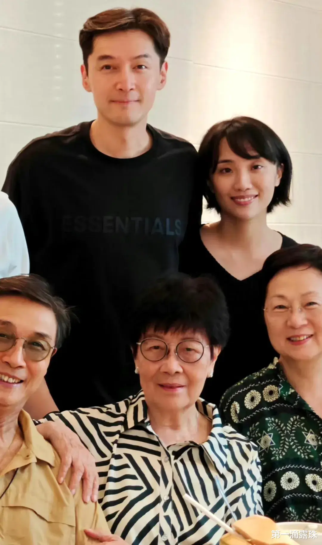 庆余年“二皇子”刘端端被爆疑似出轨,胡歌妻子正面照曝光引热议