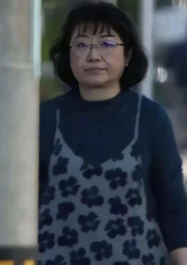 最是人间留不住！如今的“糟老婆子”，年轻时也曾是“一眼万年”